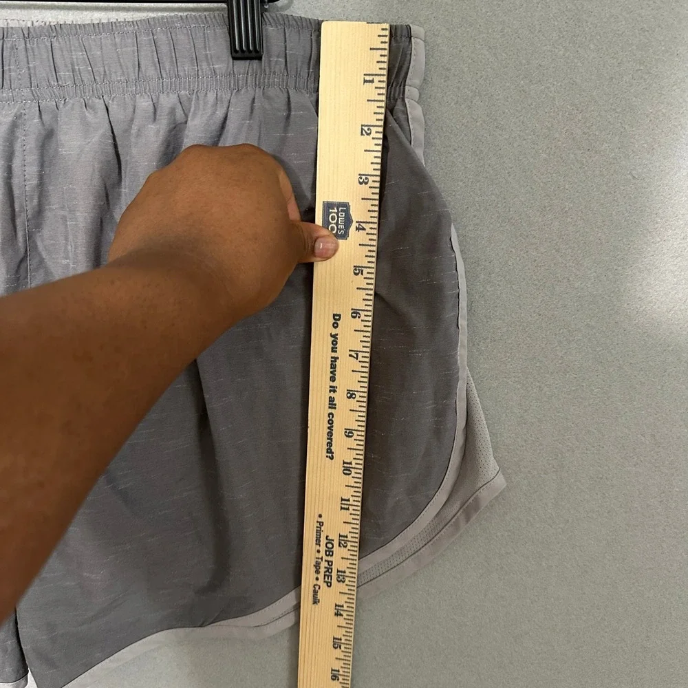 Nike Dri-FIT Tempo Running Shorts Gray Heathered Plus Size 1X Athletic Gym